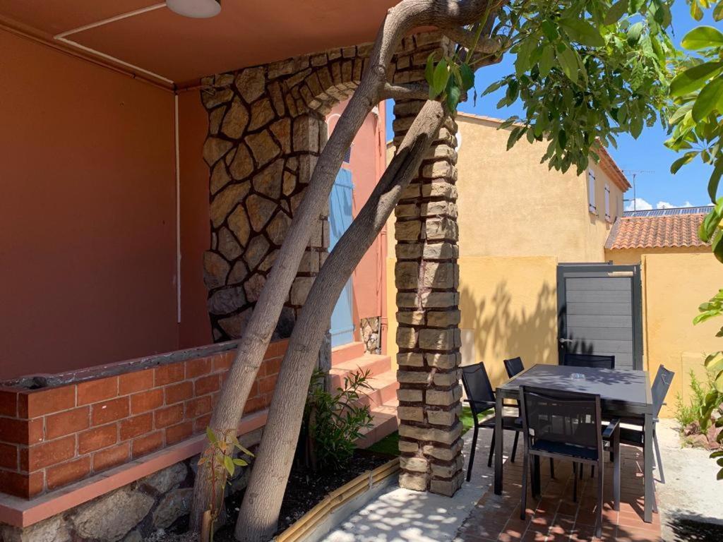 Beaux Appartements 3 Pieces Avec Espaces Exterieurs Et Parking - Proche Plage Hyères Eksteriør bilde